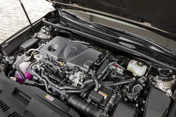 Toyota Camry Hybrid 2019 25