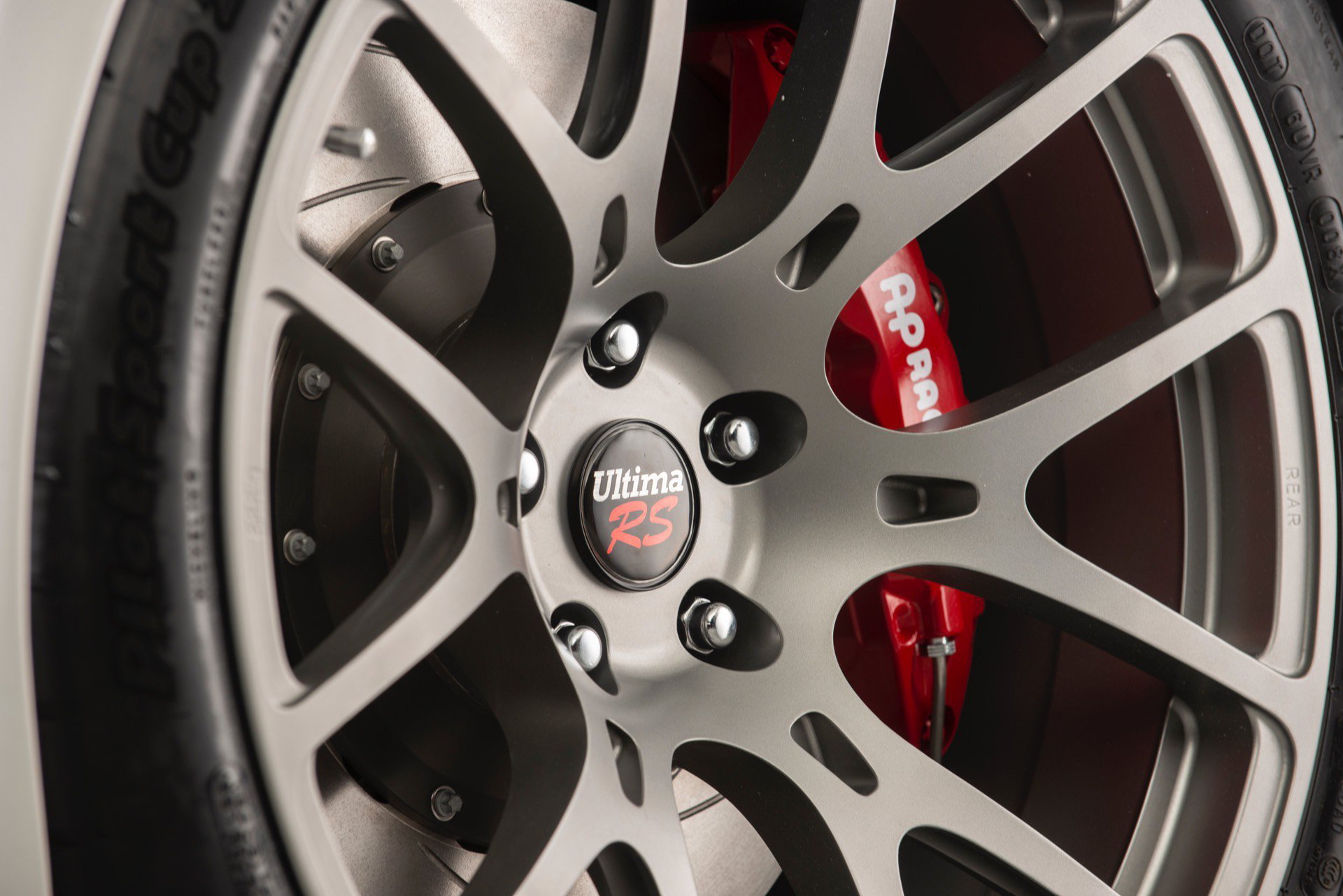 Ultima Rs 2019 18