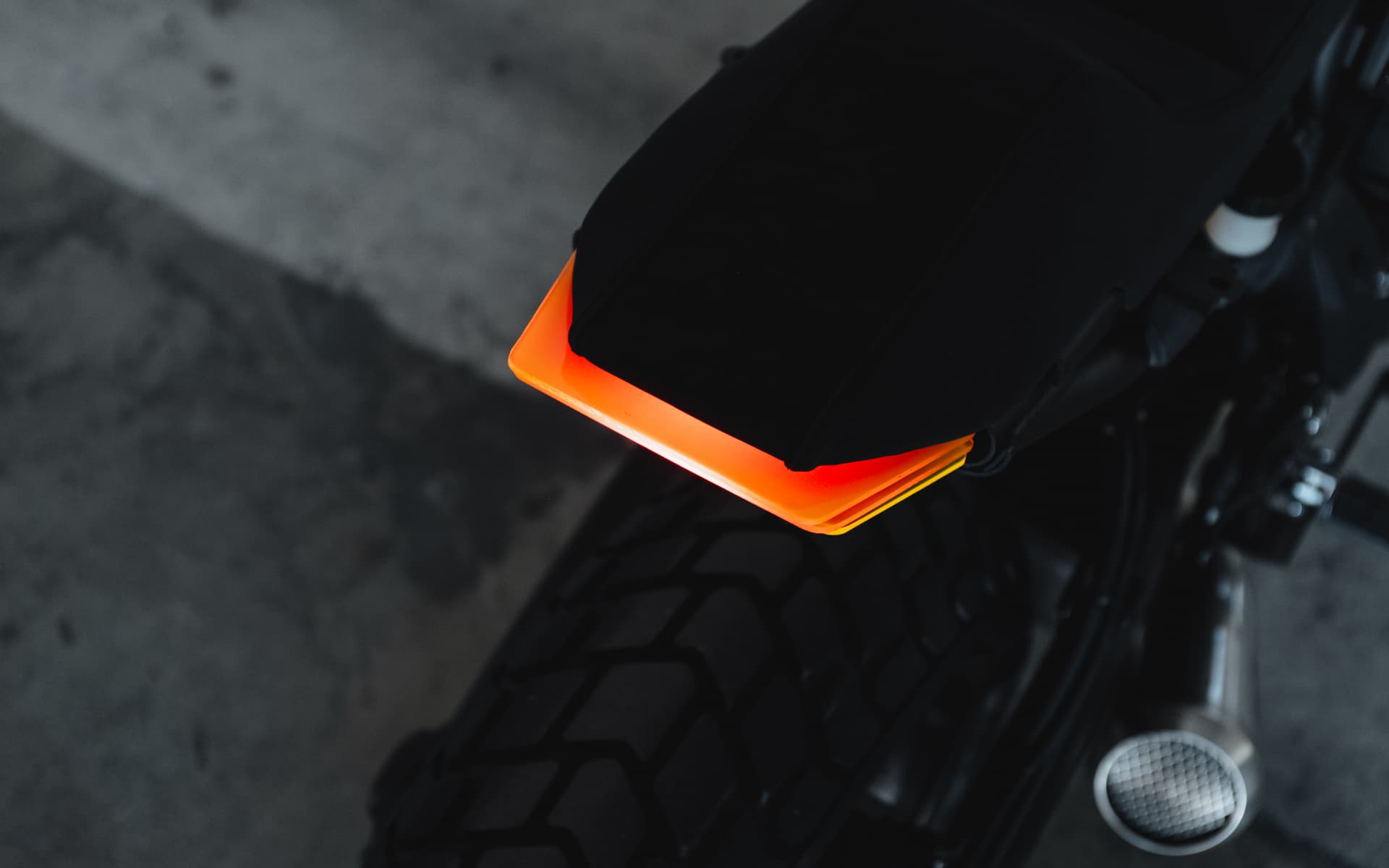 Yamaha Xsr700 Cafe Racer Tracker Dm 8