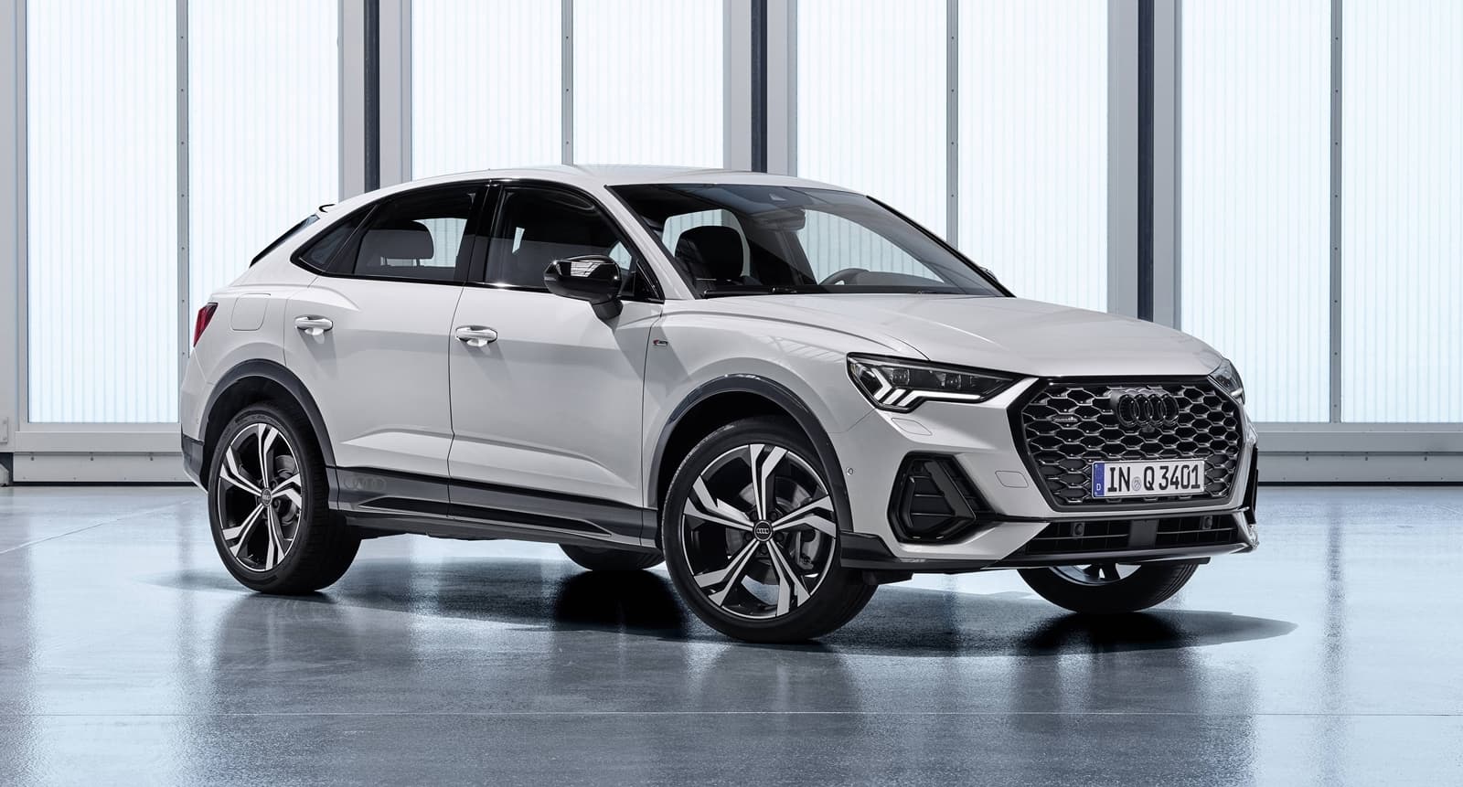Audi Q3 Sportback 0719 016