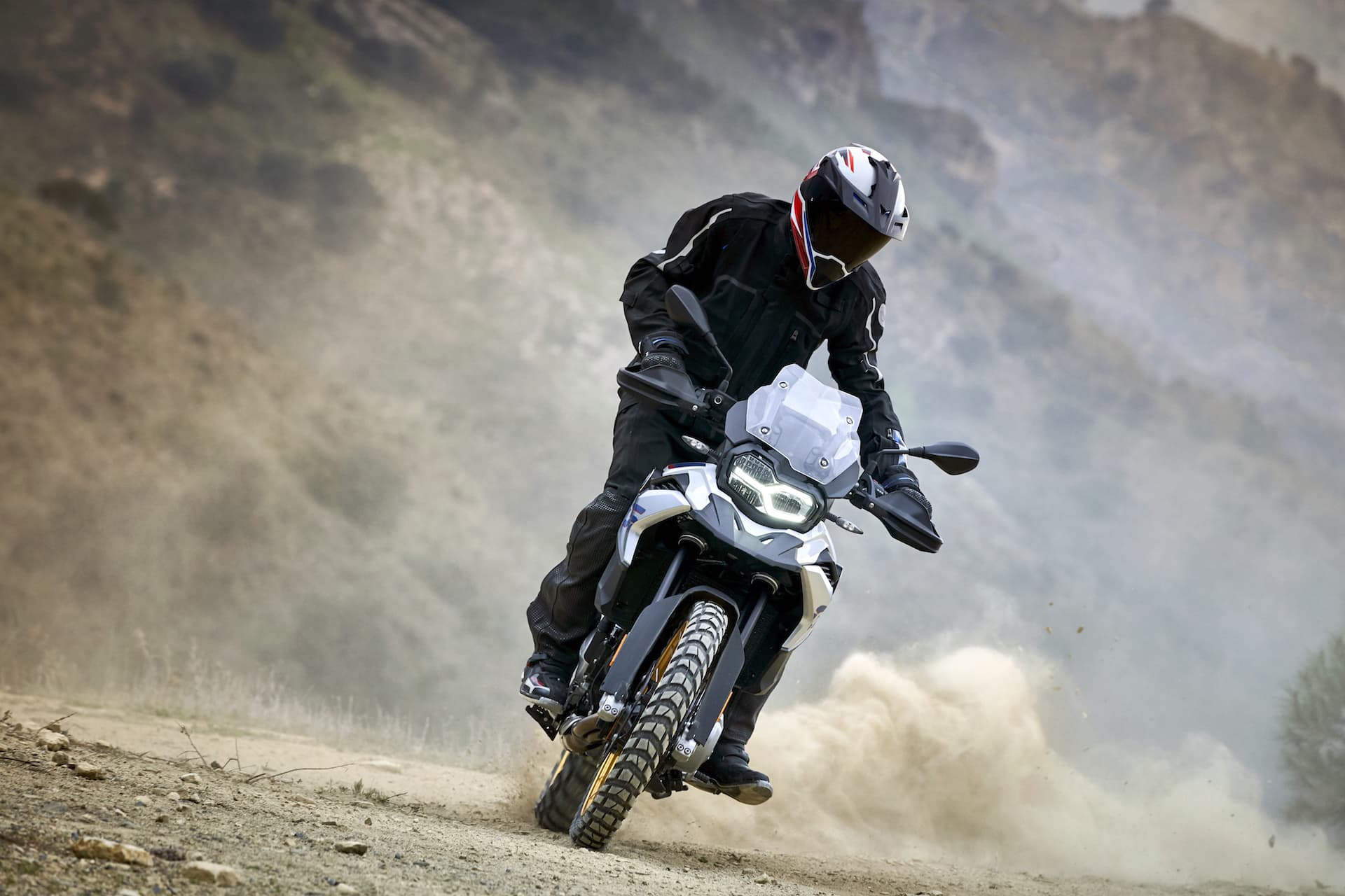 Bmw F 850 Gs Adventure P90295987 Highres Bmw F 850 Gs 03 2018