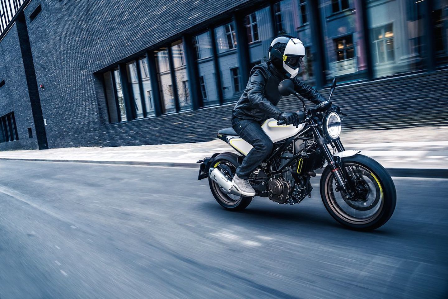 Husqvarna Vitpilen 401 Dm 13