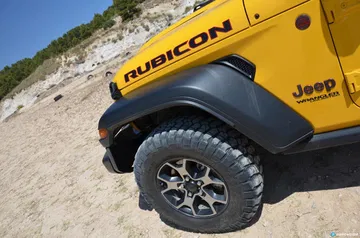 Jeep Wrangler Rubicon Exterior 02