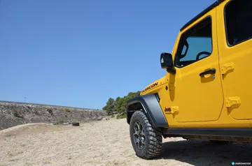 Jeep Wrangler Rubicon Exterior 03