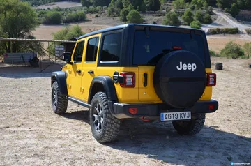 Jeep Wrangler Rubicon Exterior 32