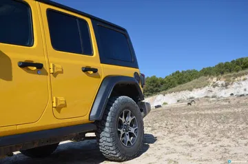 Jeep Wrangler Rubicon Exterior 40