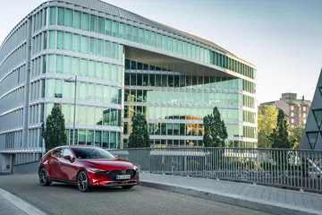 Mazda 3 Skactiv X Exterior 00006