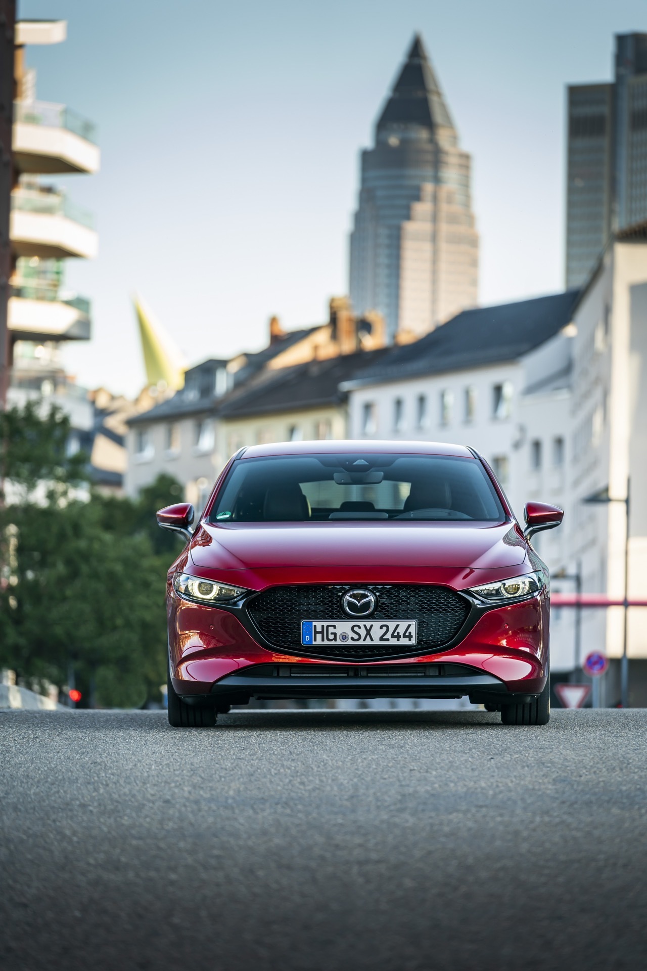 Mazda 3 Skactiv X Exterior 00013