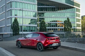 Mazda 3 Skactiv X Exterior 00020