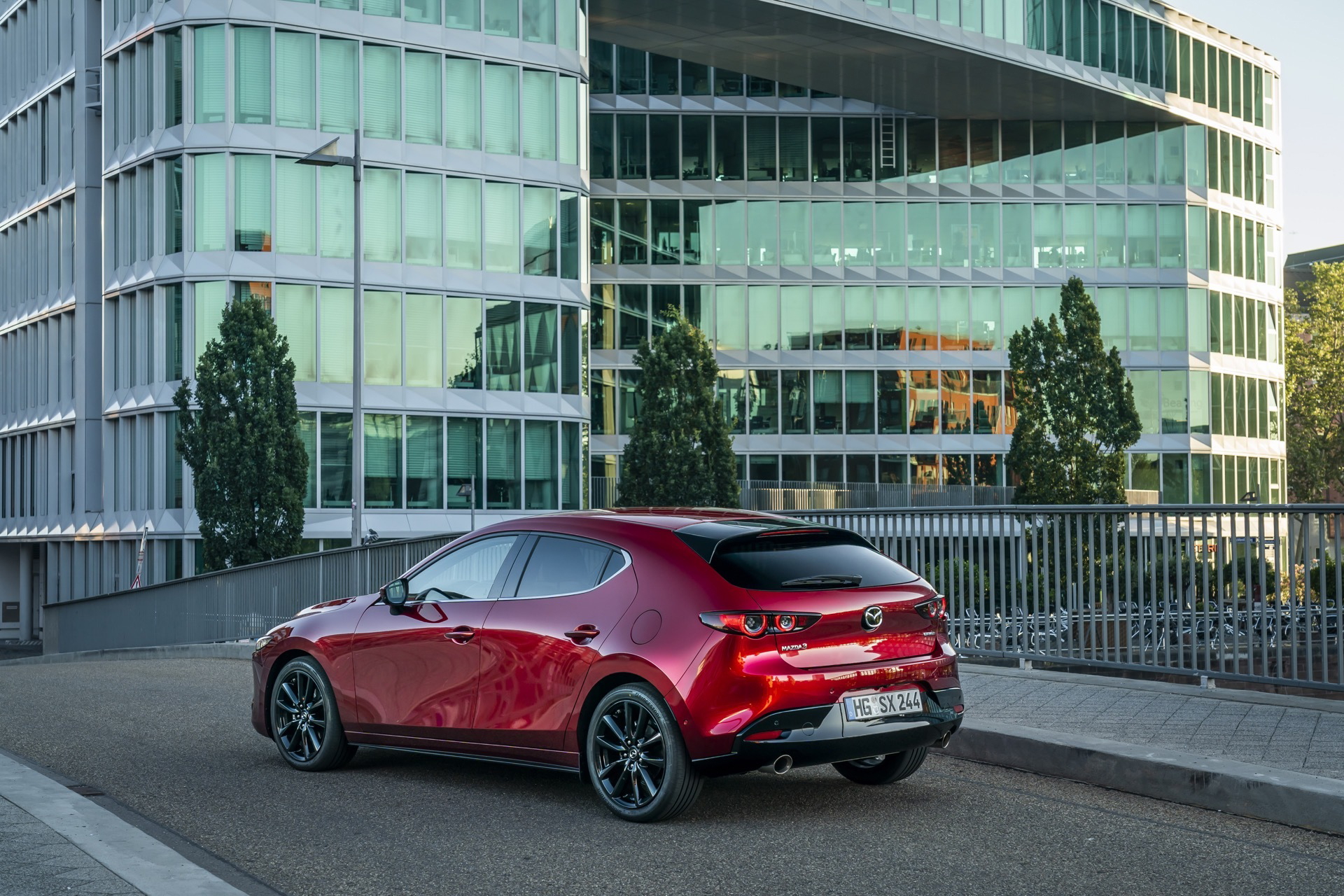 Mazda 3 Skactiv X Exterior 00020
