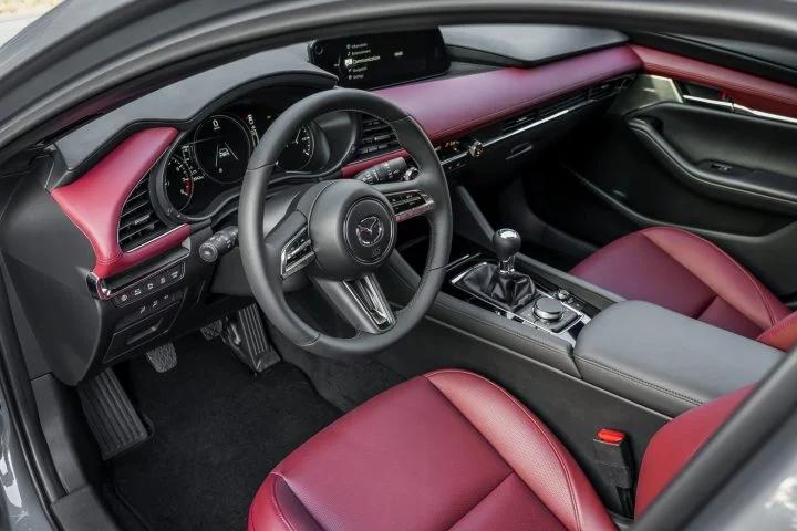 Mazda 3 Skactiv X Interior 00003