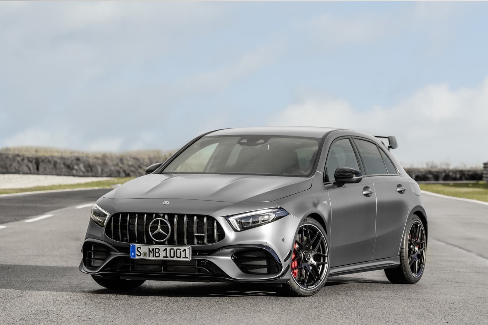 Mercedes Amg A 45 S 4matic+ (2019) Mercedes Amg A 45 S 4matic+ (2019)