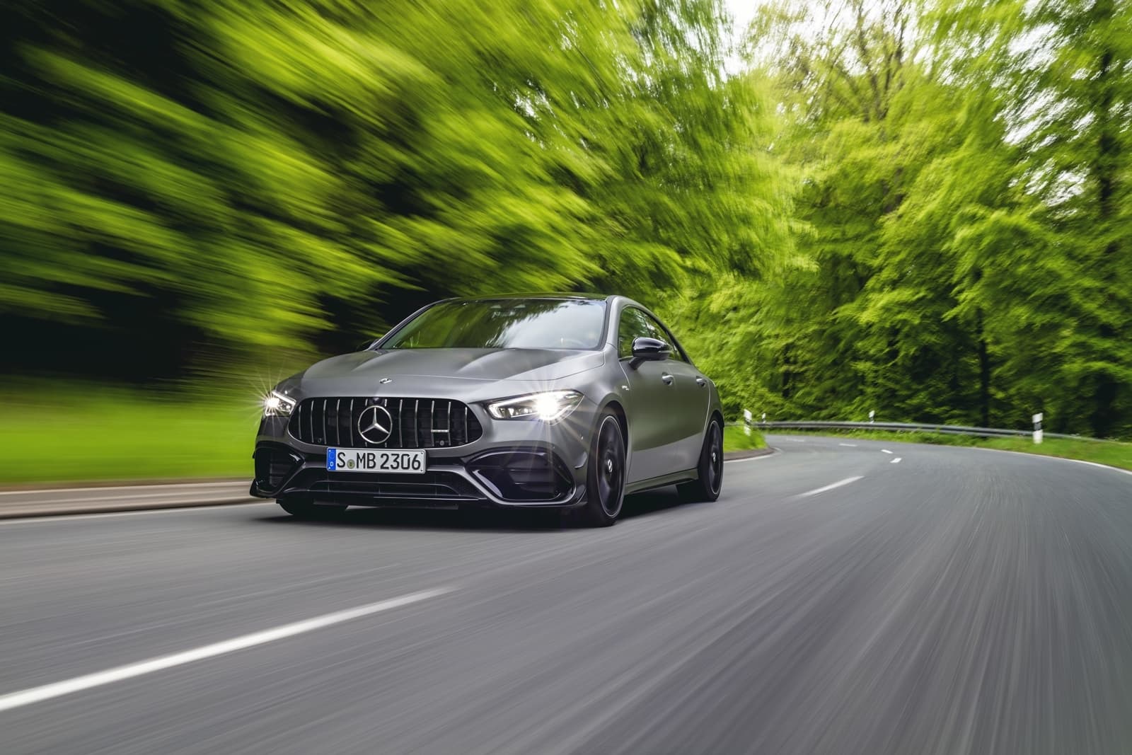 Mercedes Amg Cla 45 S 4matic+ (2019) Mercedes Amg Cla 45 S 4matic+ (2019)