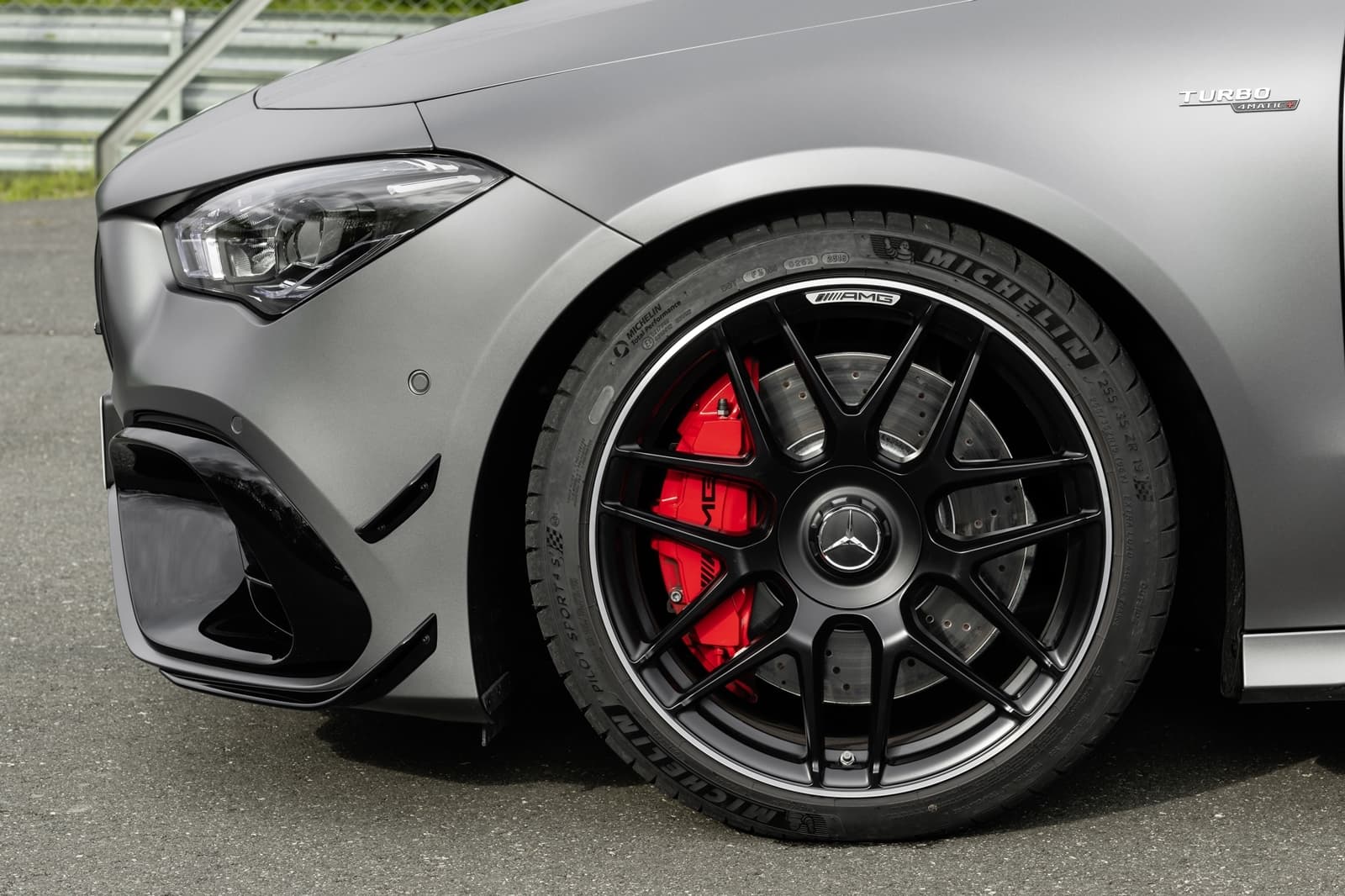 Mercedes Amg Cla 45 S 4matic+ (2019) Mercedes Amg Cla 45 S 4matic+ (2019)