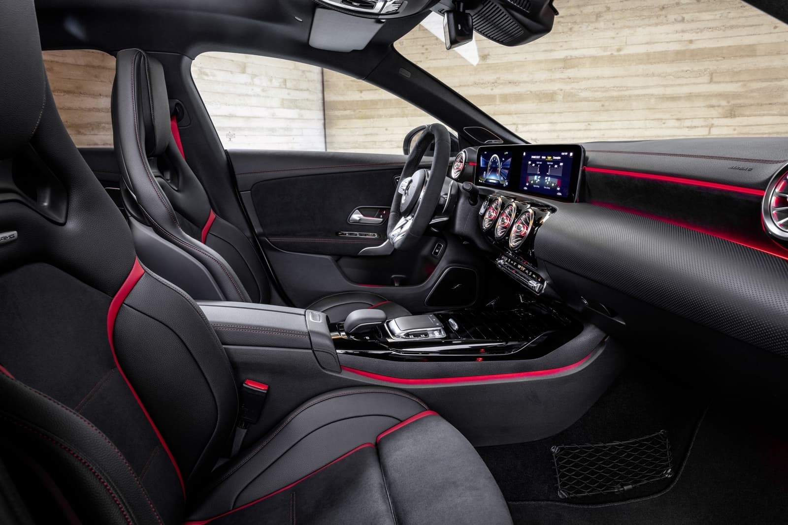 Der Neue Mercedes Amg Cla 45 4matic+ Shooting Brake The New Mercedes Amg Cla 45 4matic+ Shooting Brake