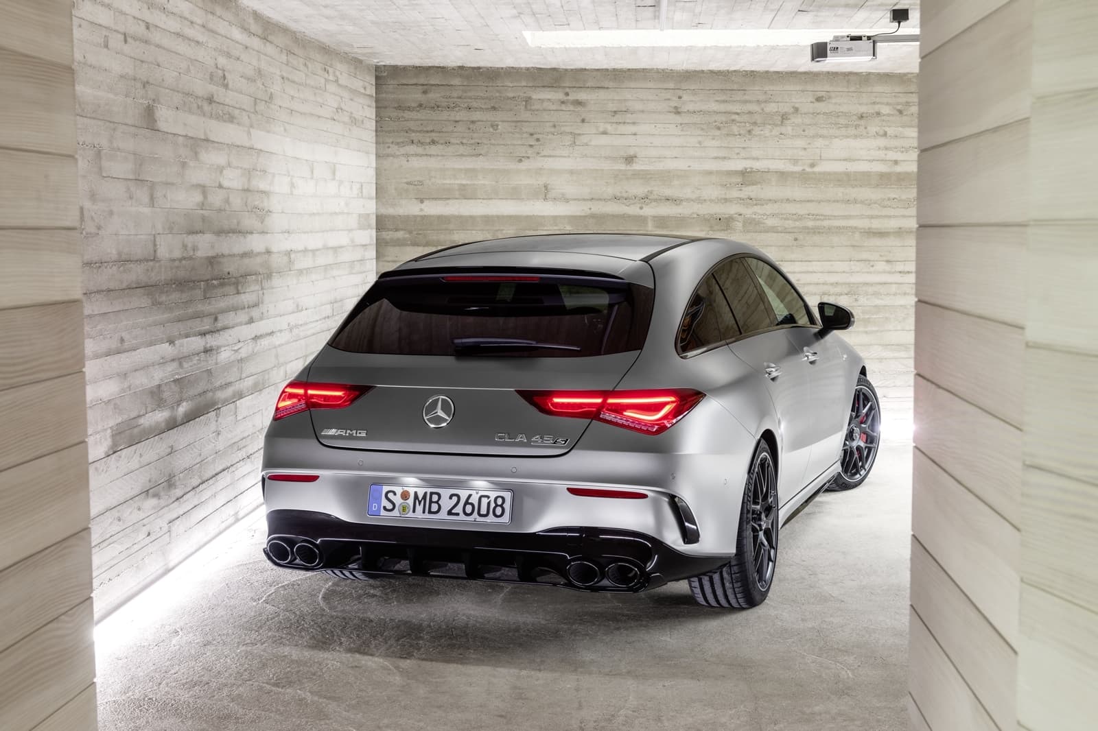Der Neue Mercedes Amg Cla 45 4matic+ Shooting Brake The New Mercedes Amg Cla 45 4matic+ Shooting Brake