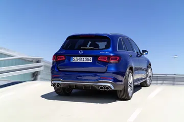 Die Neuen Mercedes Amg Glc 43 4matic Modelle: Agiler Und Markanter: Start Frei Für Die Ungleichen Zwillinge The New Mercedes Amg Glc 43 4matic Models: More Agile And More Distinctive: Chocks Away For The Dynamic Duo