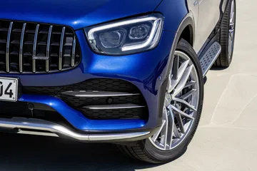 Die Neuen Mercedes Amg Glc 43 4matic Modelle: Agiler Und Markanter: Start Frei Für Die Ungleichen Zwillinge The New Mercedes Amg Glc 43 4matic Models: More Agile And More Distinctive: Chocks Away For The Dynamic Duo