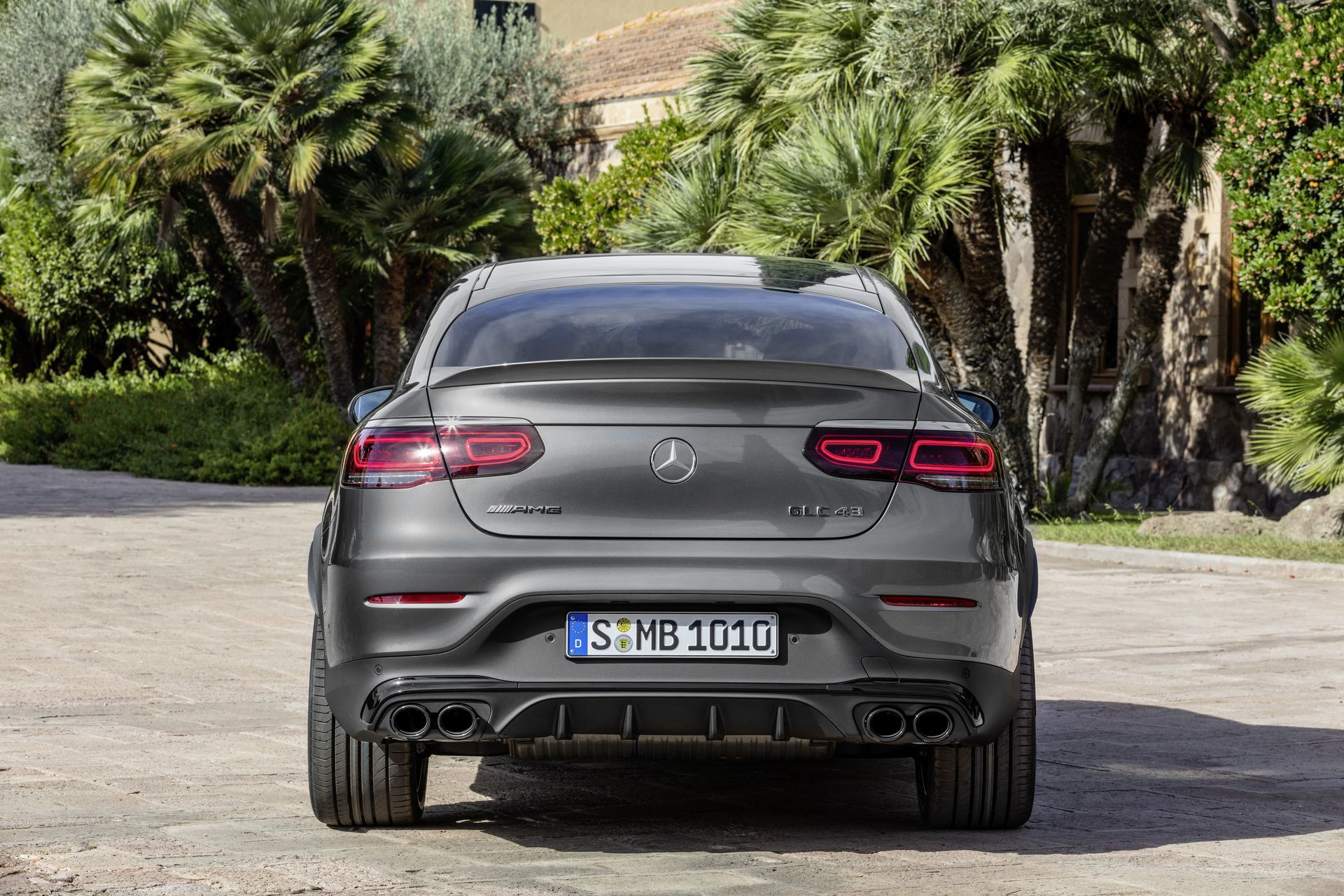 Die Neuen Mercedes Amg Glc 43 4matic Modelle The New Mercedes Amg Glc 43 4matic Models: More Agile And More Distinctive: Chocks Away For The Dynamic Duo
