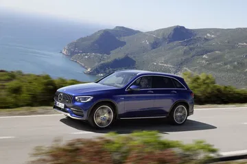Die Neuen Mercedes Amg Glc 43 4matic Modelle: Agiler Und Markanter: Start Frei Für Die Ungleichen Zwillinge The New Mercedes Amg Glc 43 4matic Models: More Agile And More Distinctive: Chocks Away For The Dynamic Duo
