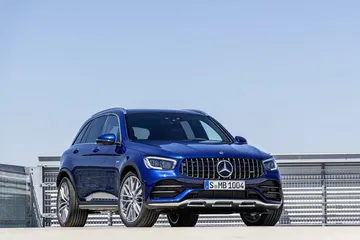 Die Neuen Mercedes Amg Glc 43 4matic Modelle: Agiler Und Markanter: Start Frei Für Die Ungleichen Zwillinge The New Mercedes Amg Glc 43 4matic Models: More Agile And More Distinctive: Chocks Away For The Dynamic Duo