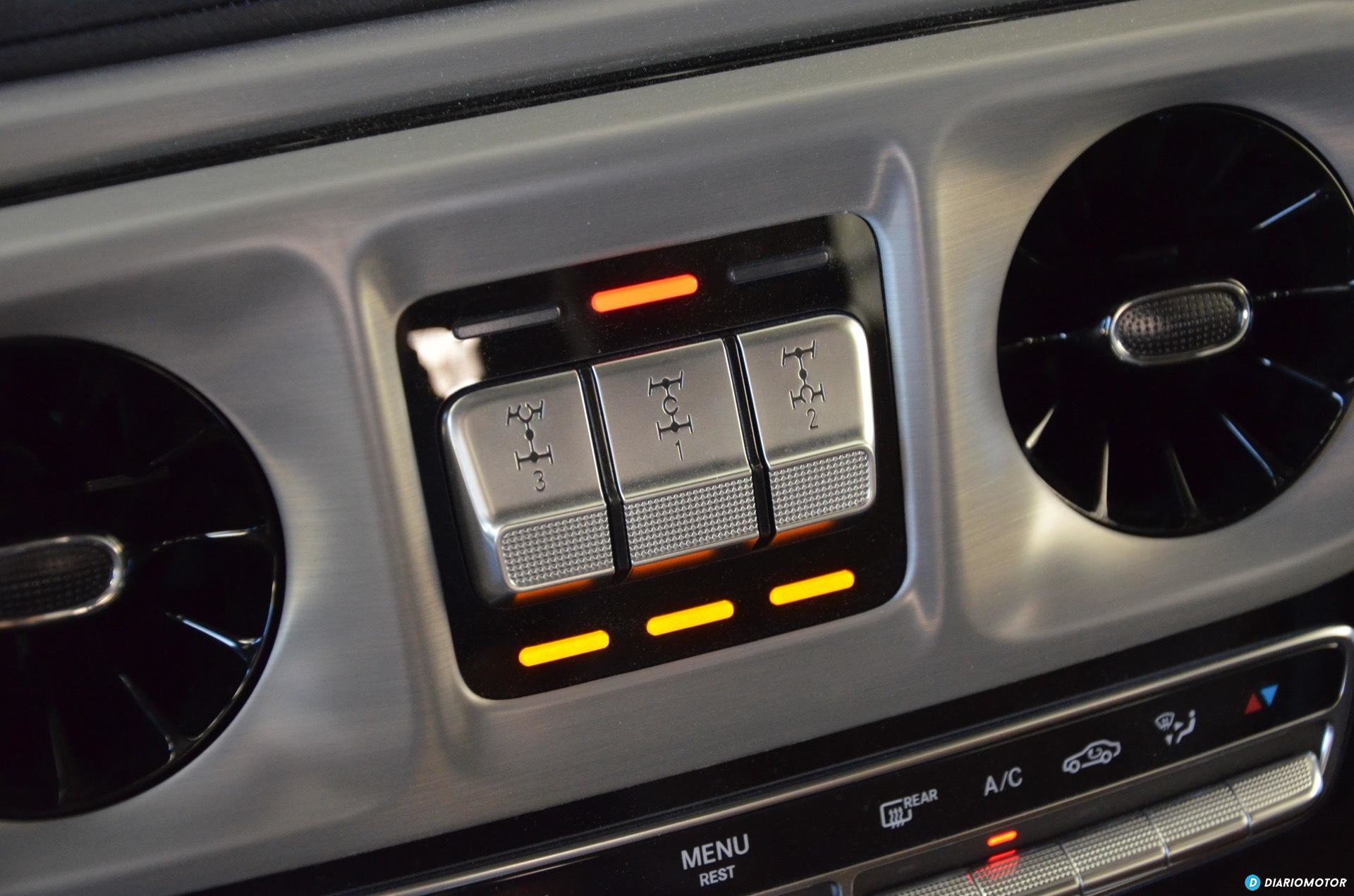 Mercedes Clase G Interior 02