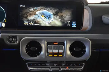 Mercedes Clase G Interior 03