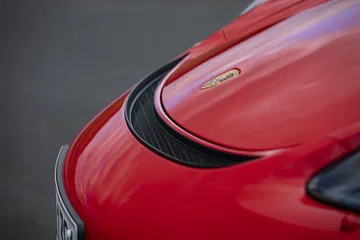 Porsche 718 Cayman Gt4 0719 013