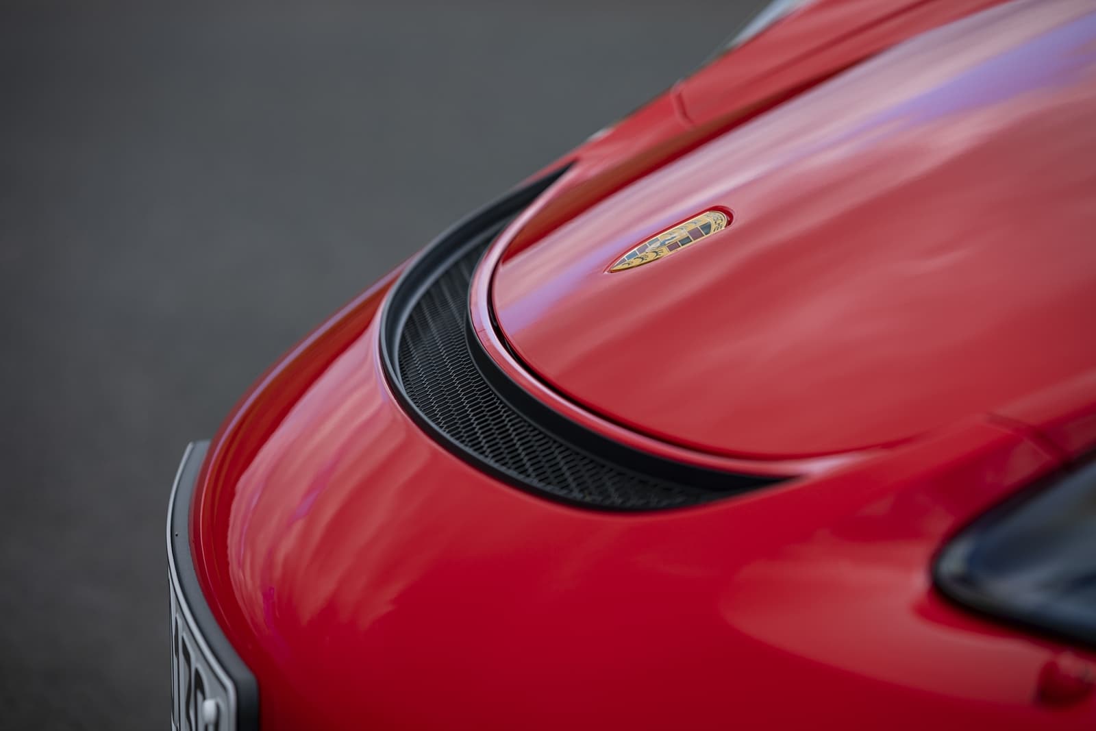 Porsche 718 Cayman Gt4 0719 013