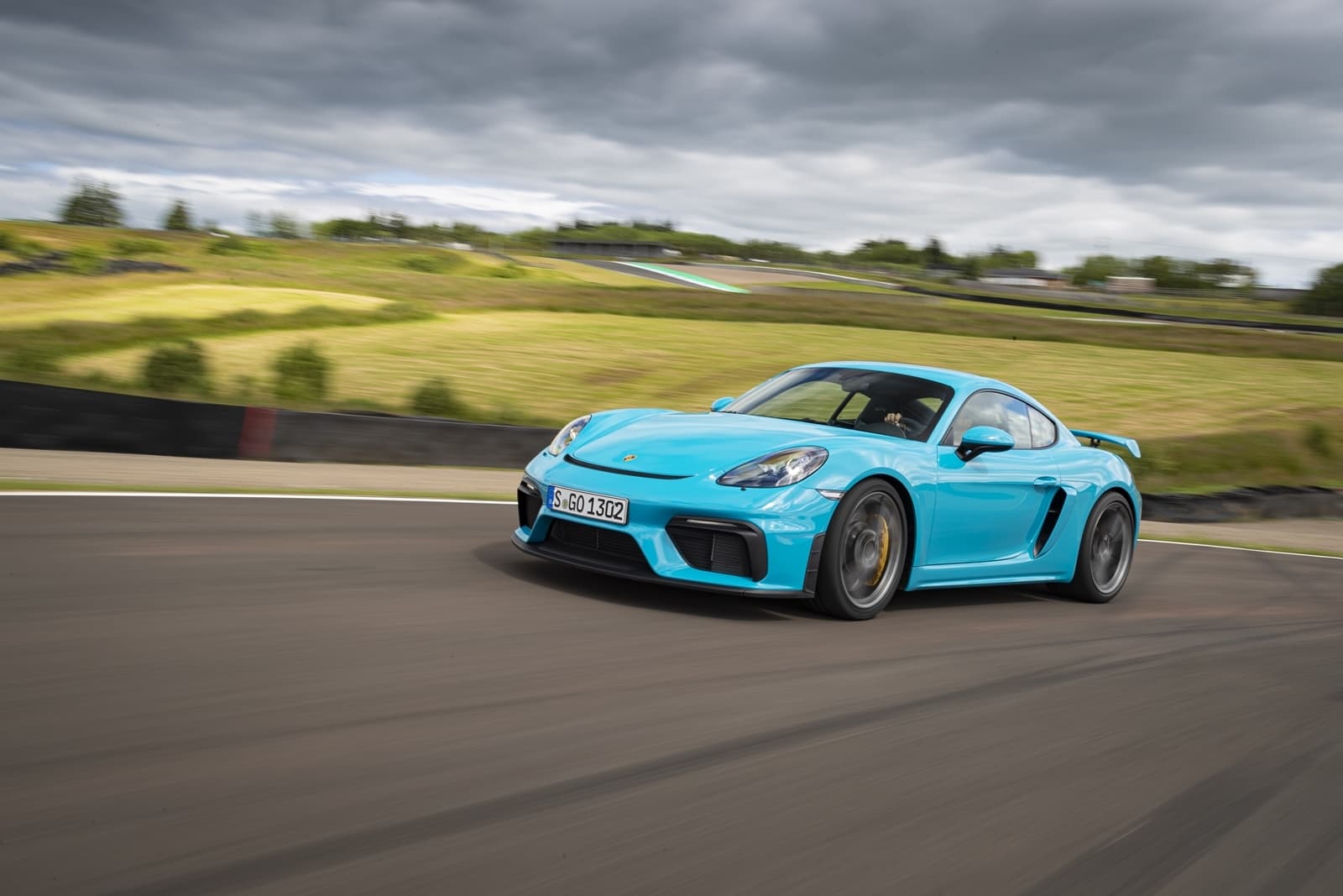Porsche 718 Cayman Gt4 0719 079