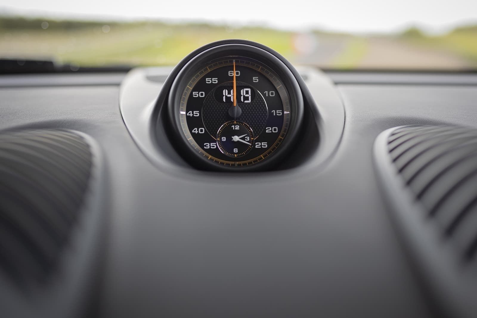 Porsche 718 Cayman Gt4 0719 097