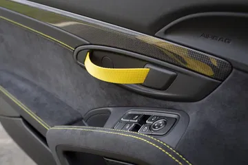 Porsche 718 Cayman Gt4 0719 099