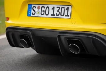 Porsche 718 Cayman Gt4 0719 104