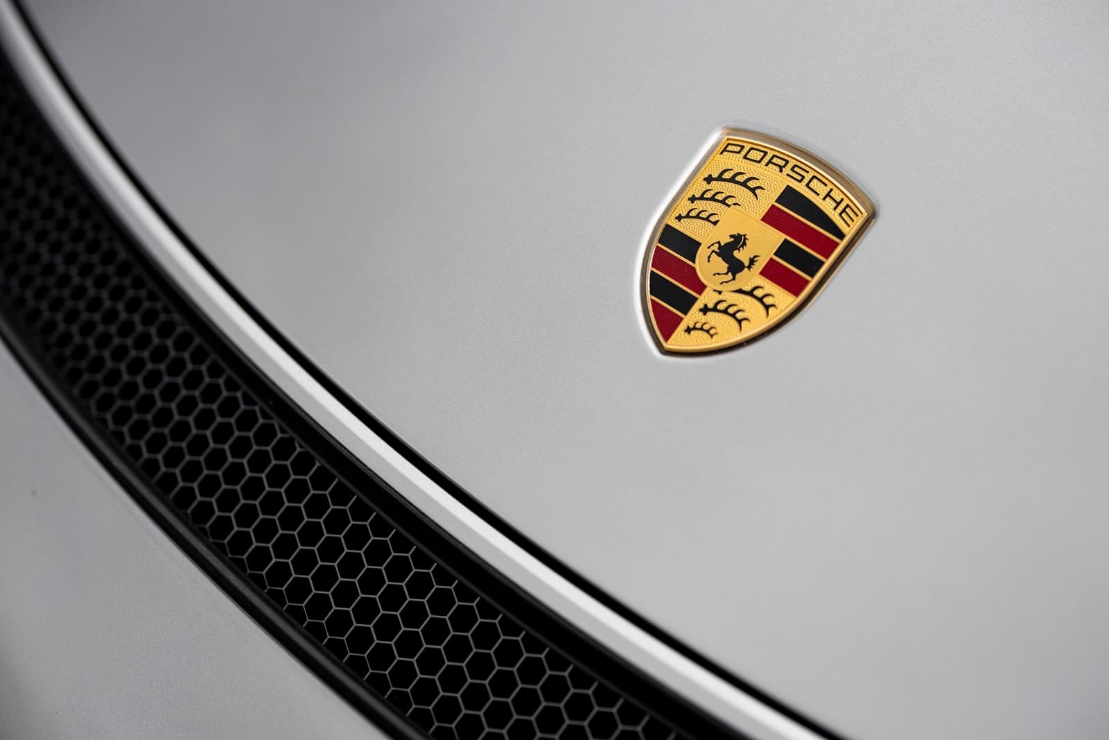 Porsche 718 Spyder 0719 008