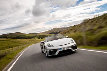 Porsche 718 Spyder 0719 013