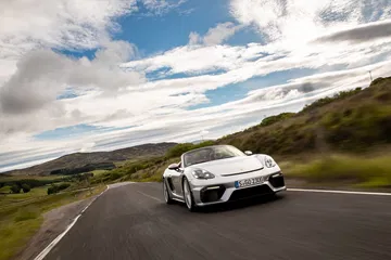 Porsche 718 Spyder 0719 014