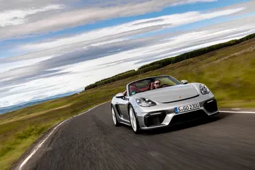 Porsche 718 Spyder 0719 032
