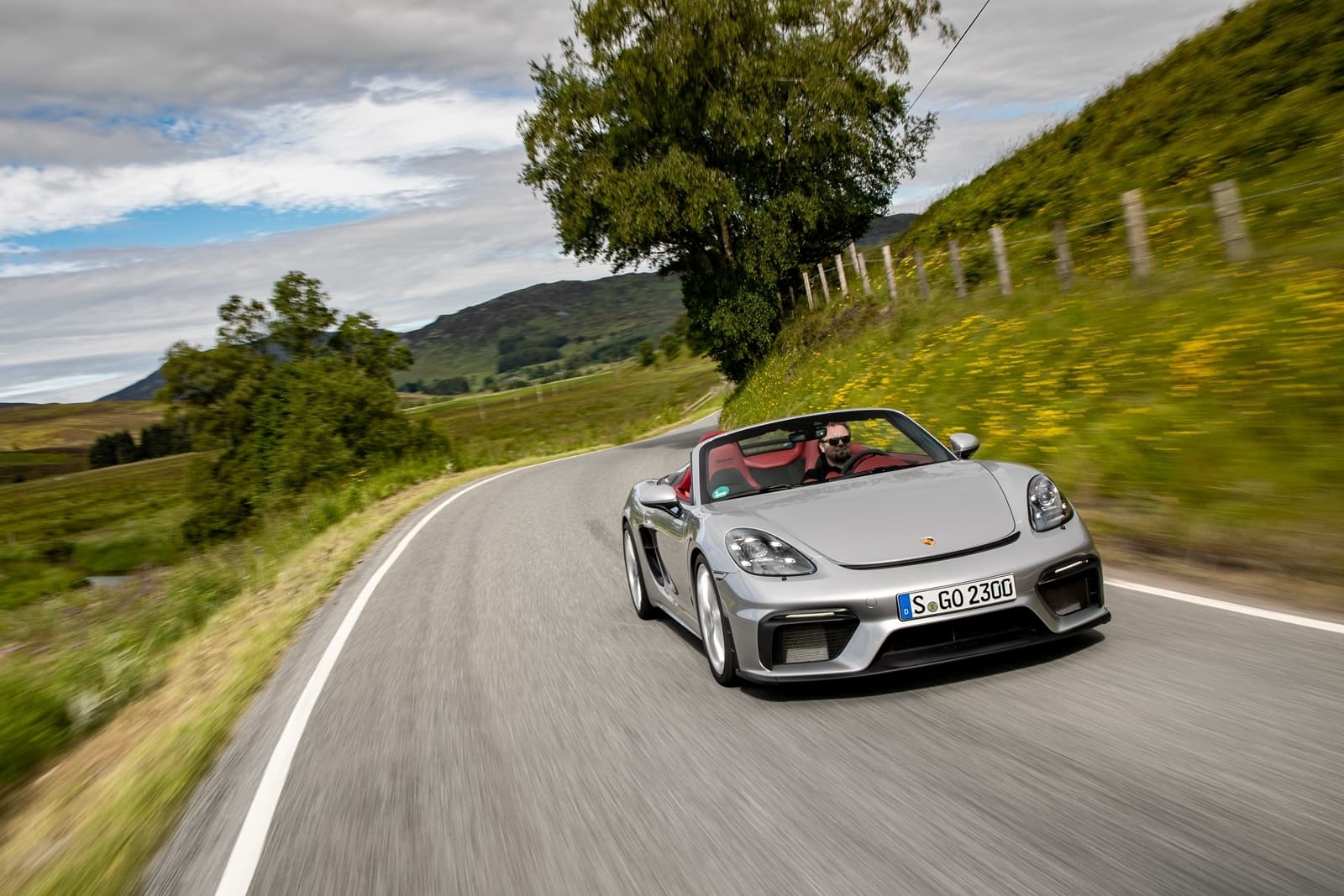 Porsche 718 Spyder 0719 034