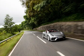 Porsche 718 Spyder 0719 054
