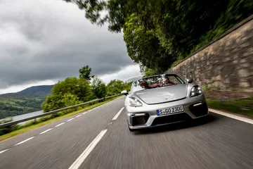 Porsche 718 Spyder 0719 056