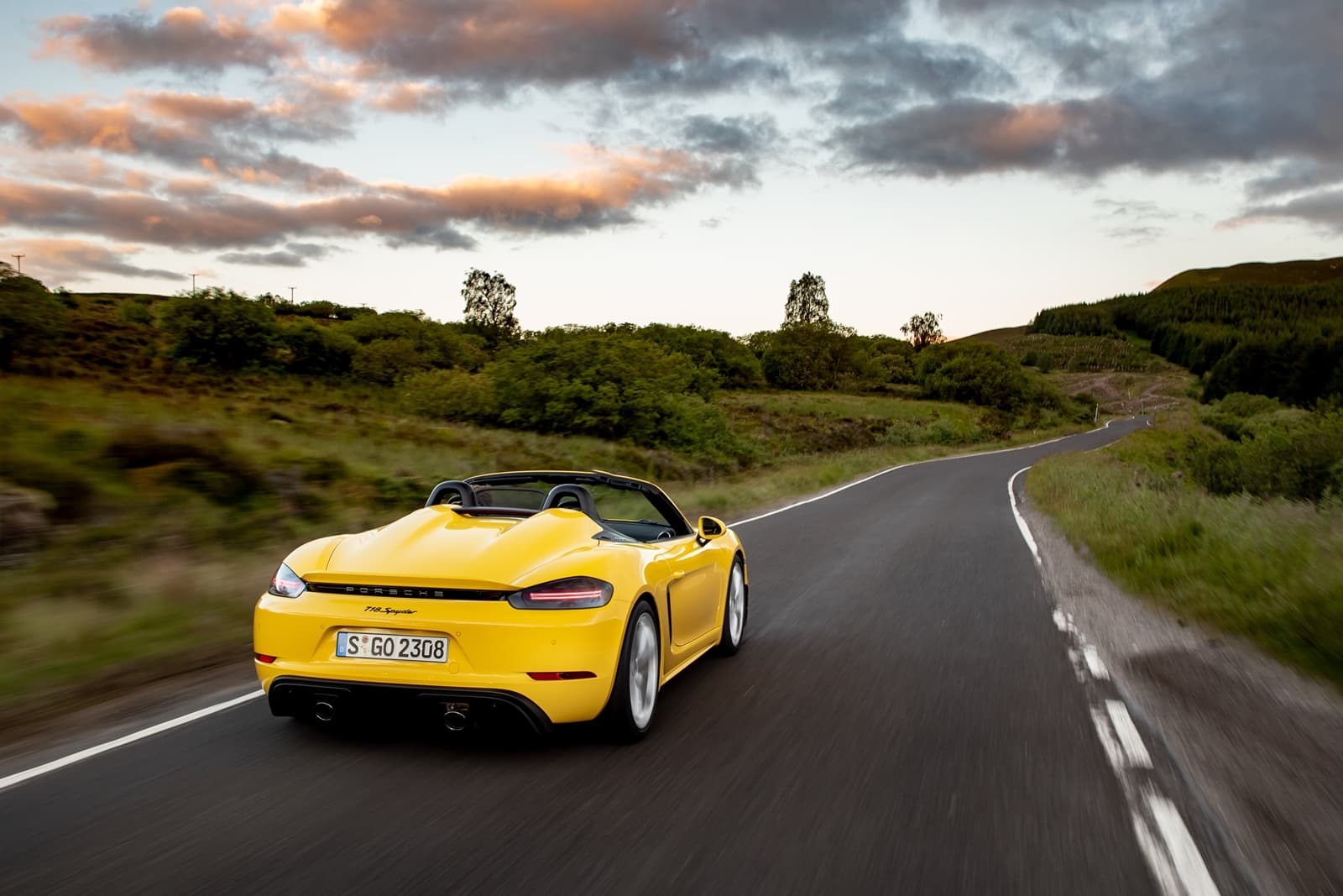 Porsche 718 Spyder 0719 124