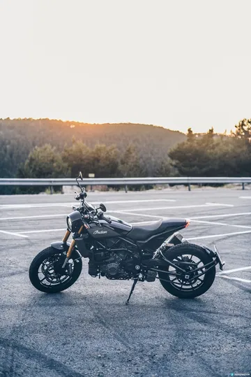 Prueba Indian Ftr 1200 38