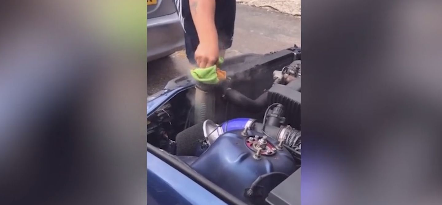 Radiador Caliente Coche