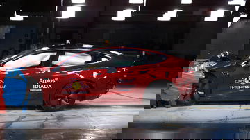 Tesla Model 3 Euroncap 0619 02