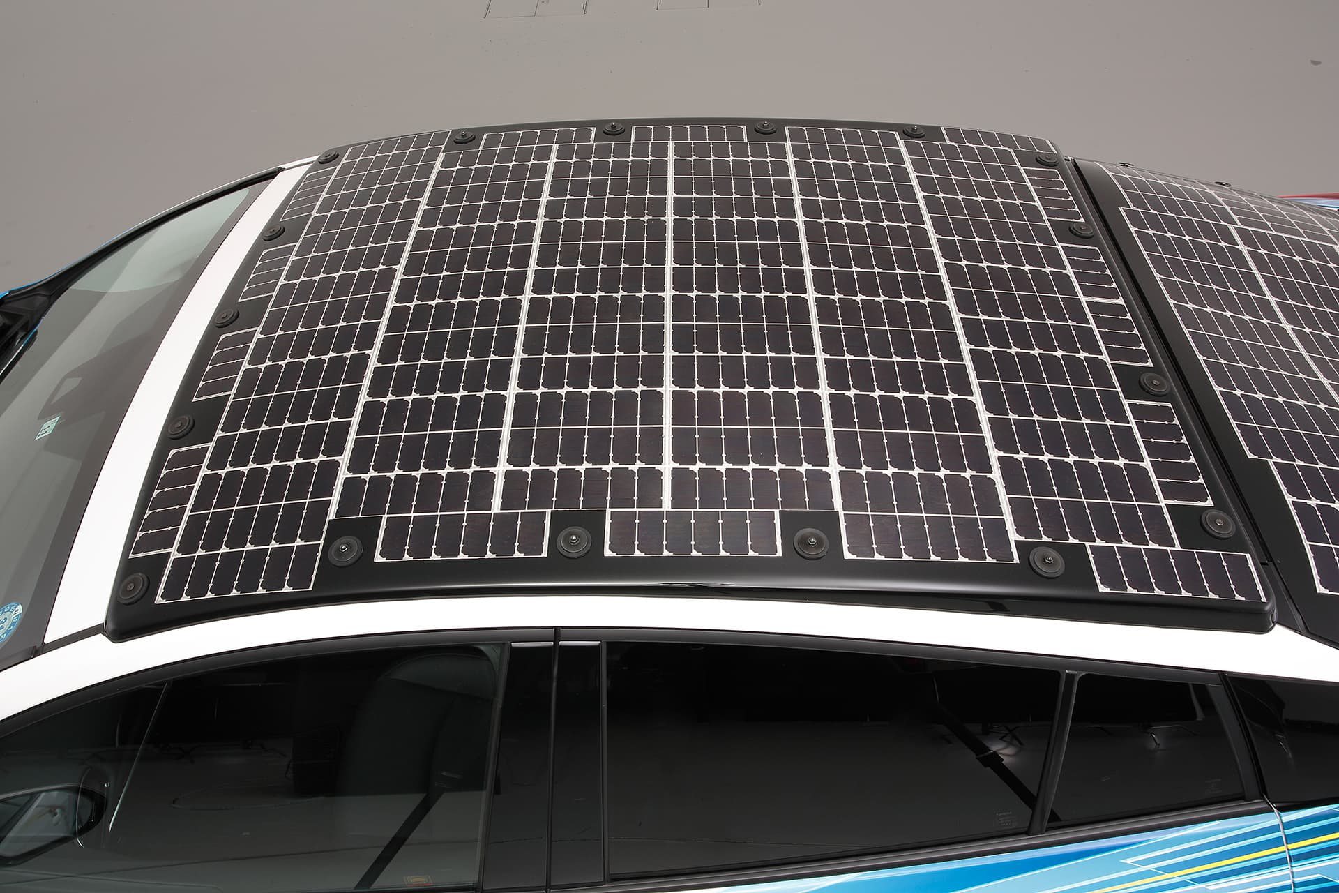 Toyota Prius Phv Solar 10