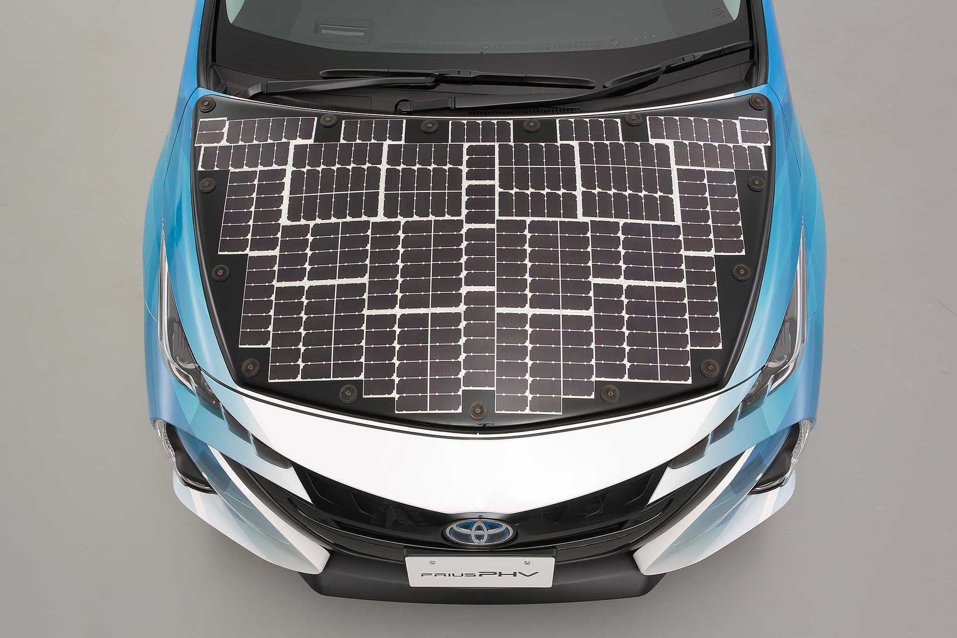 Toyota Prius Phv Solar 11
