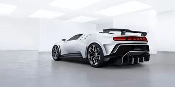 Bugatti Centodieci 11