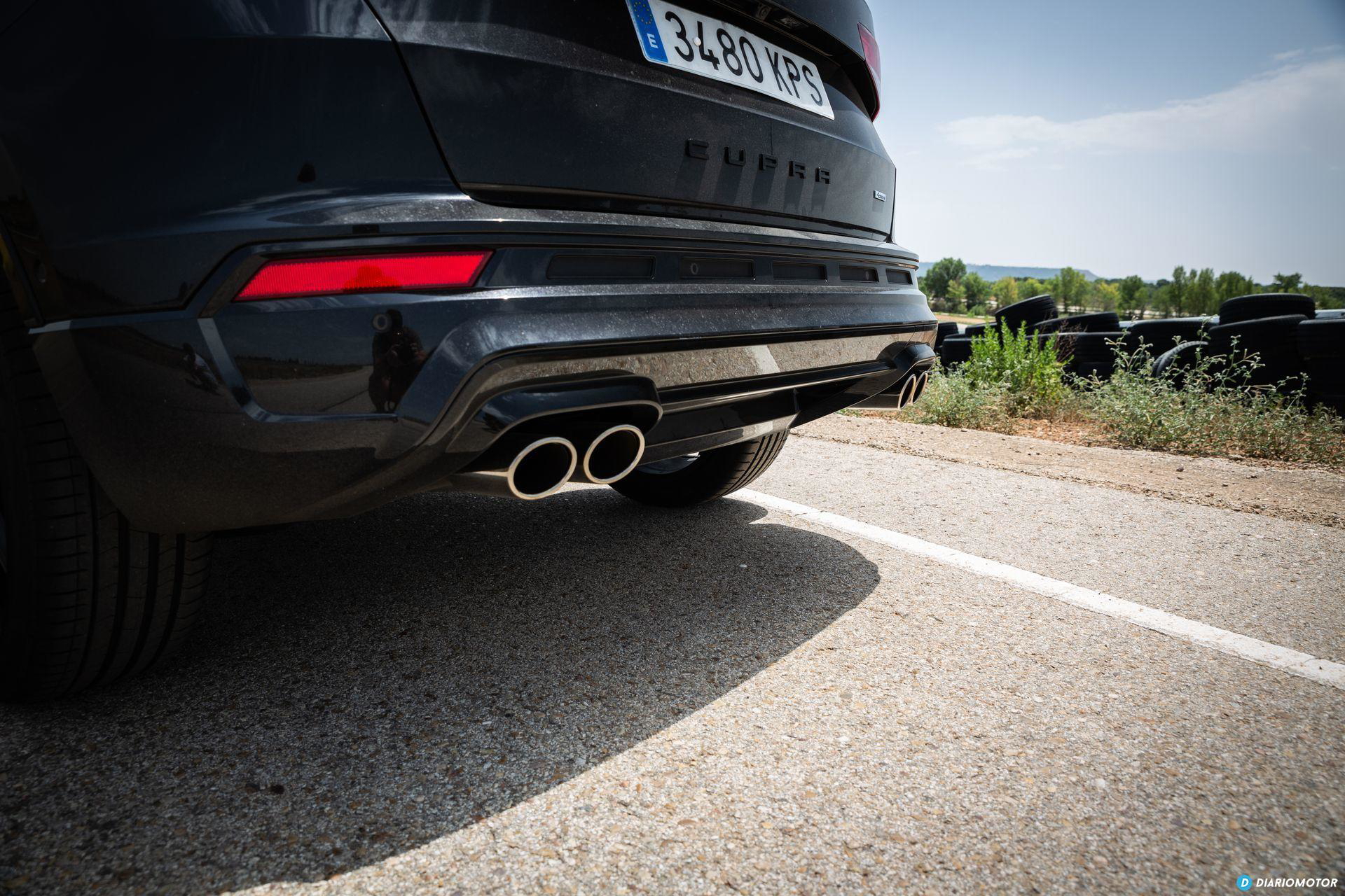 Mercedes Amg A 35 Vs Cupra Ateca 21
