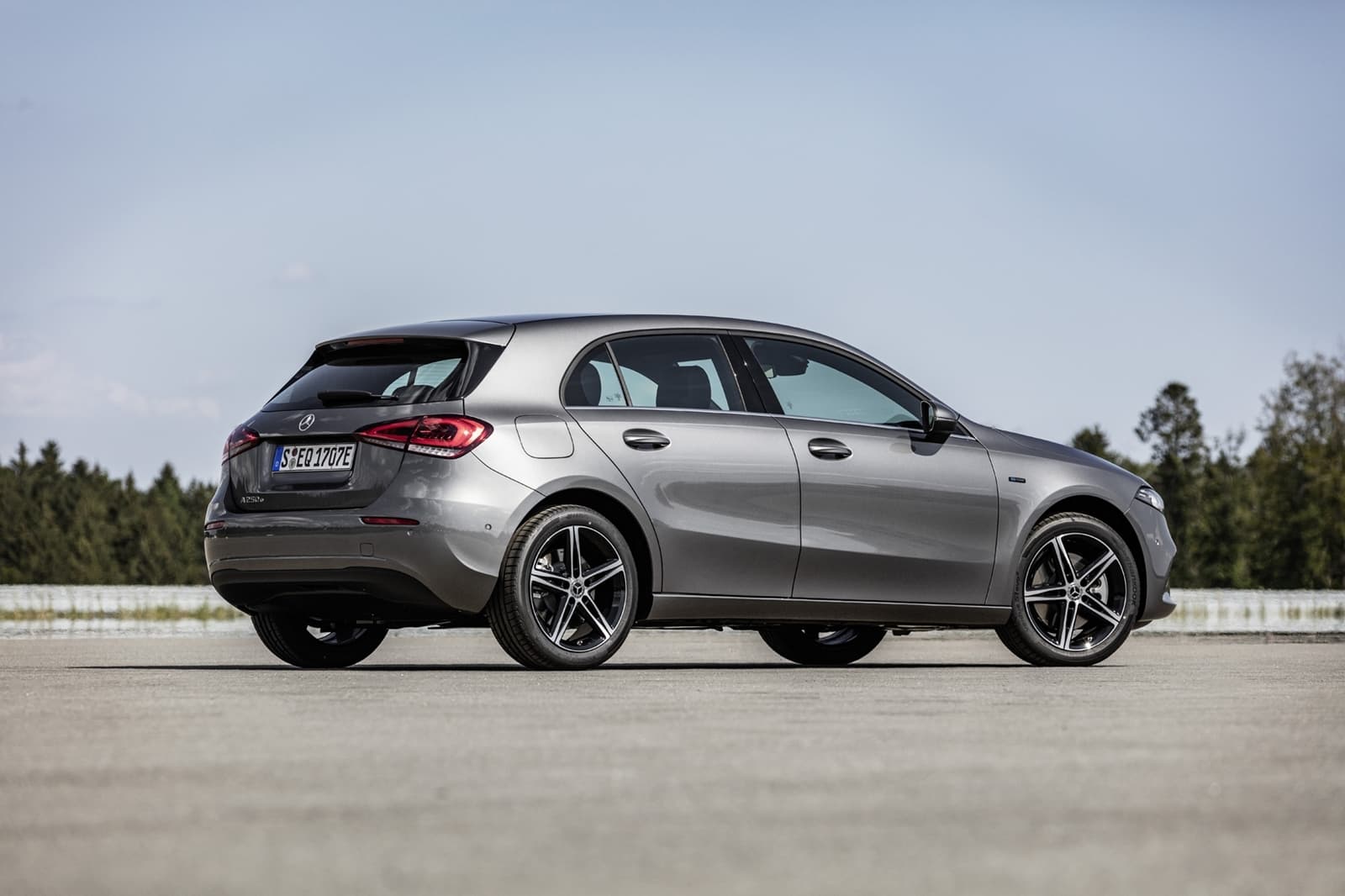 Mercedes Benz: Breites Angebot An Plug In Hybriden Der Dritten Generation: Eq Power Erstmals Auch Für A Und B Klasse Mercedes Benz: Wide Range Of Third Generation Plug In Hybrids: Eq Power For The First Time Also For A And B Class