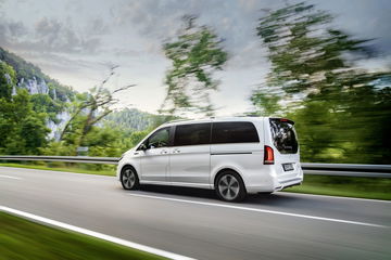 Mercedes Benz Eqv: Weltpremiere Für Die Erste Premium Großraumlimousine Mit Elektrischem Antrieb Mercedes Benz Eqv: World Premiere For The First Fully Electric Premium Mpv